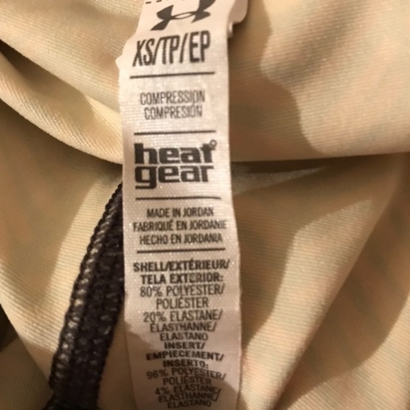 NWOT Under Armour Fly By Crop Legging - Picture 7 of 8